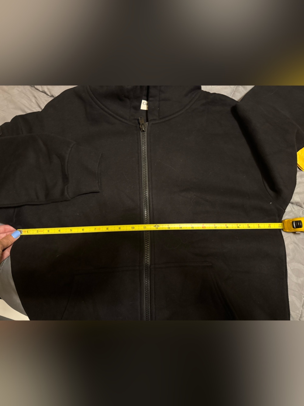 Comfrt Zip Travel Hoodie in Onyx - Picture 4 of 4